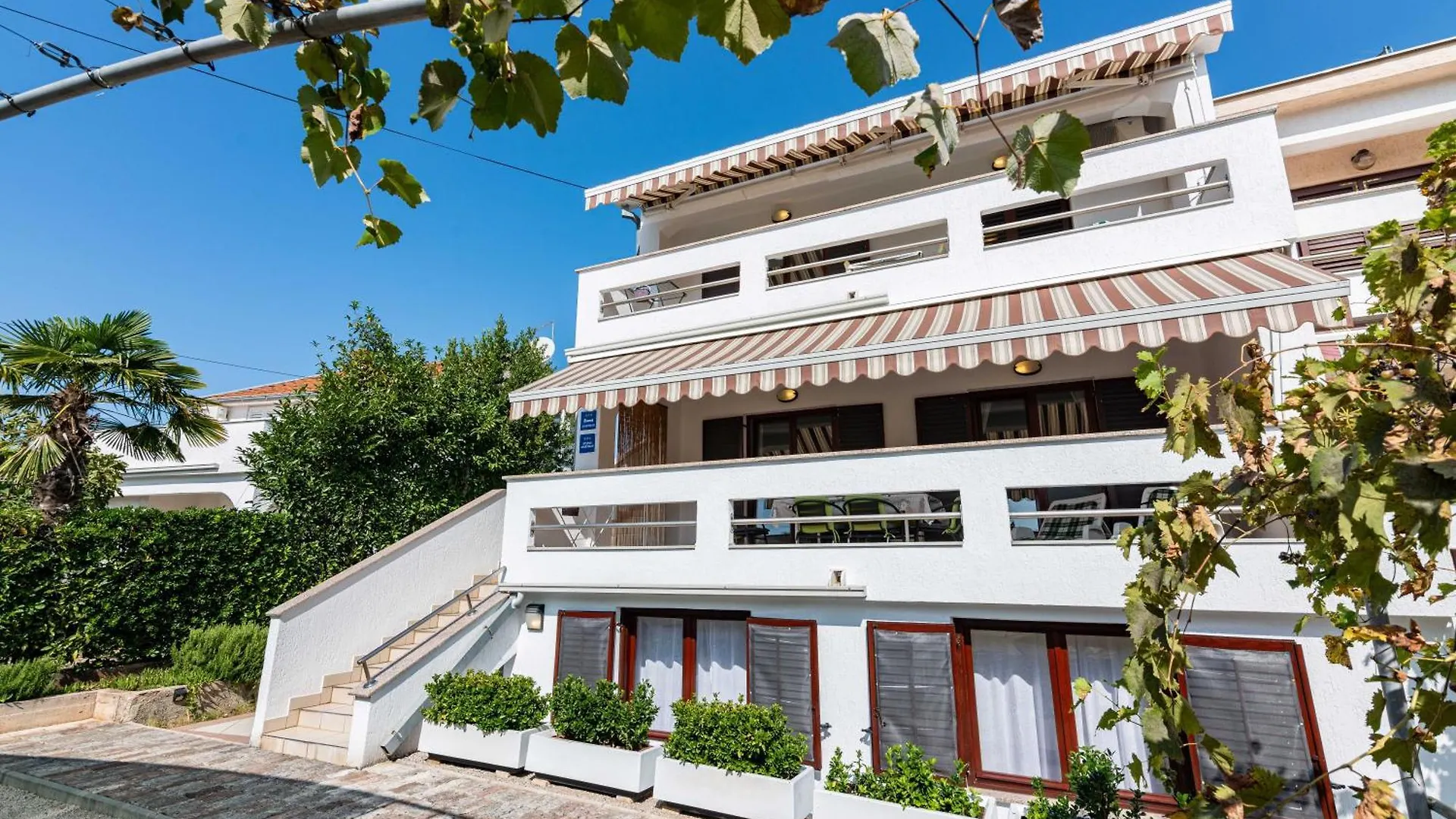 Apartment Apt Ana, Vantacici-Malinska, Island Krk